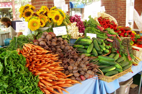 Farmers Market at Freshfields Village